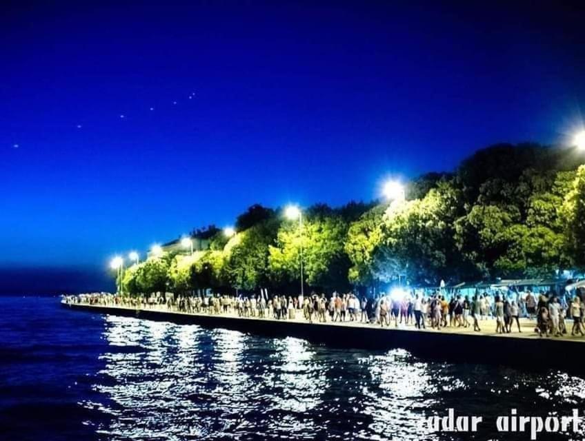 Apartmani Sollei Petrcane Buitenkant foto
