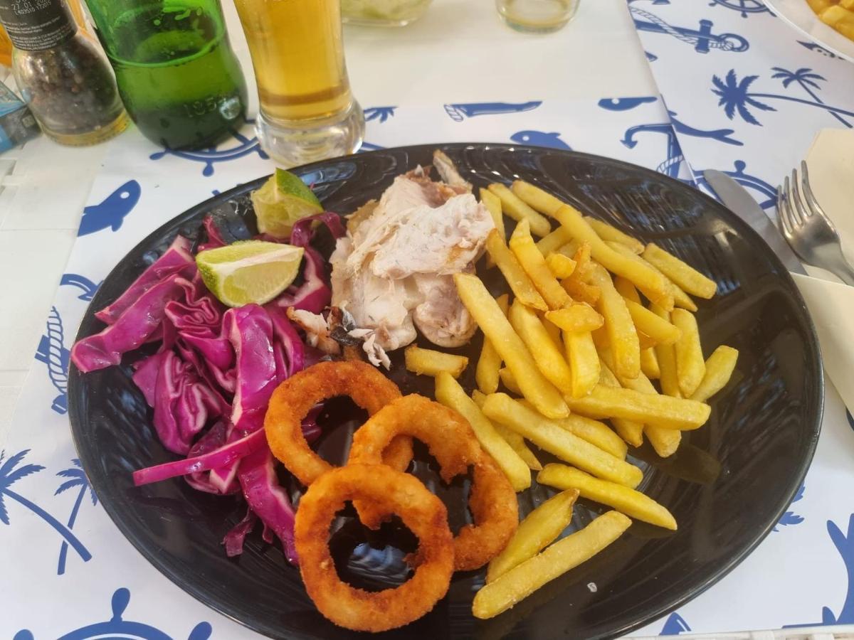 Apartmani Sollei Petrcane Buitenkant foto